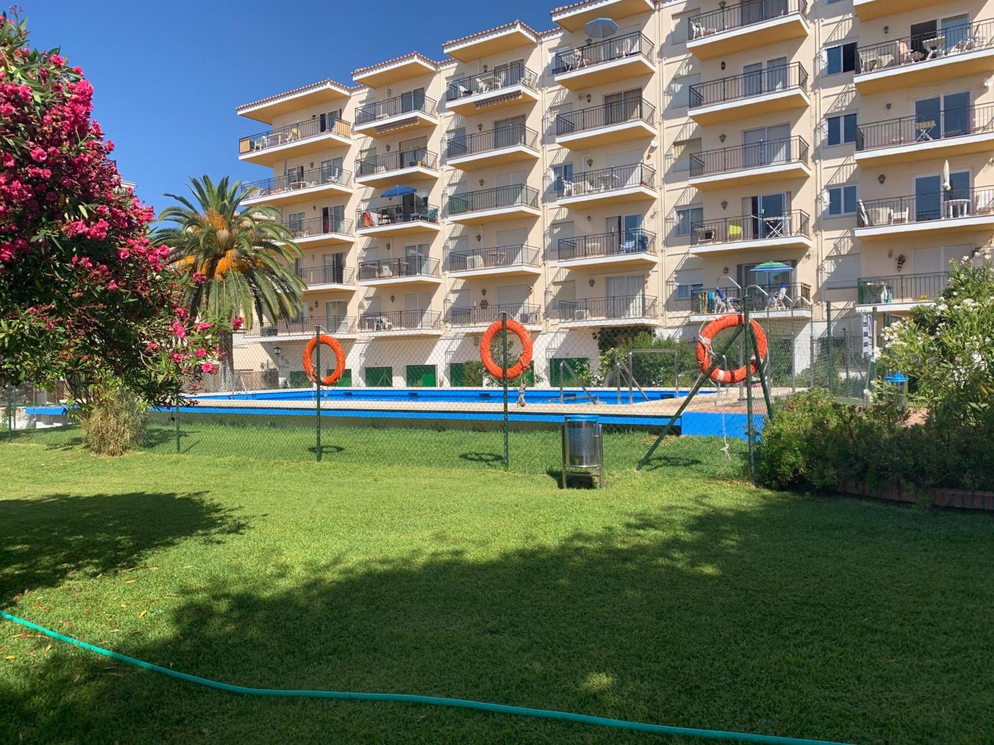Edificio Acapulco Apartment Nerja Ngoại thất bức ảnh
